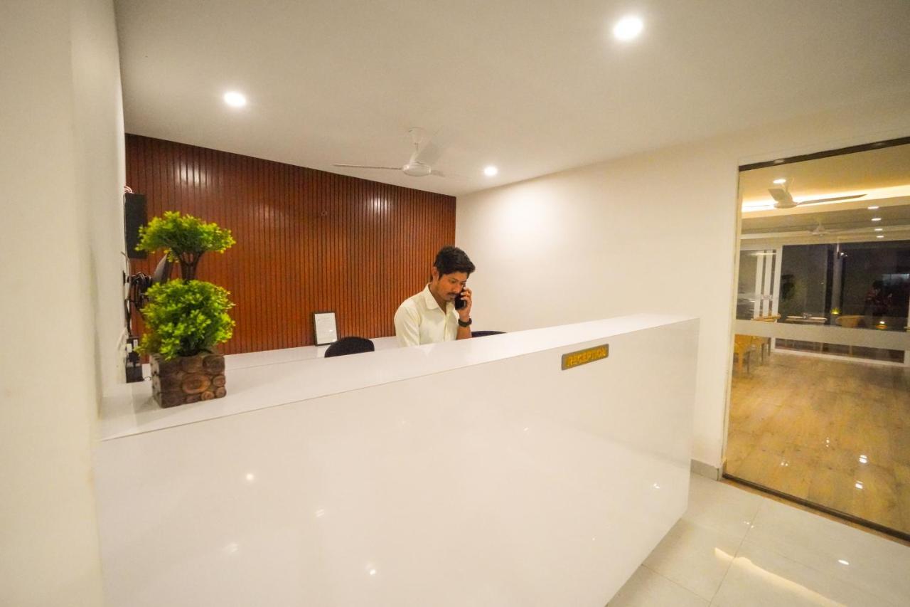 Hotel Wayfarer 波尔沃林 外观 照片